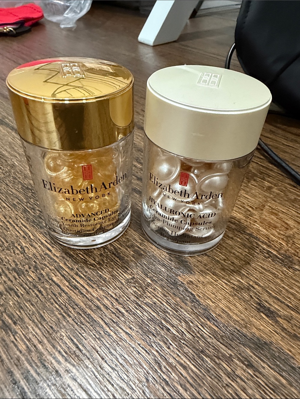 Elizabeth Arden Dual Serum Capsules